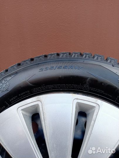 Roadstone Roadian HP SUV 235/55 R17 107R