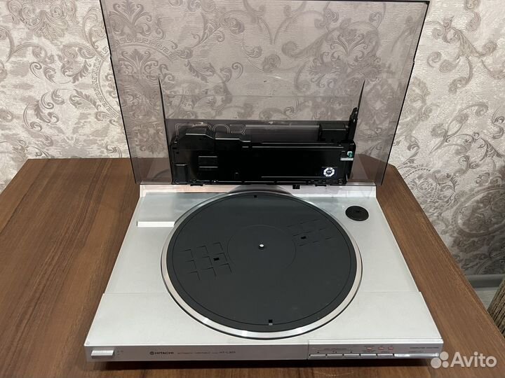 Виниловый проигрыватель