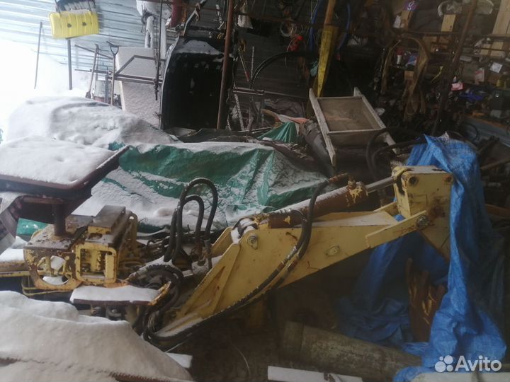 Навесной экскаватор