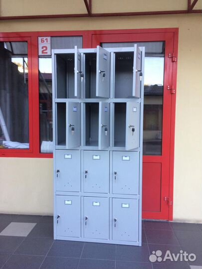 Шкаф для сумок