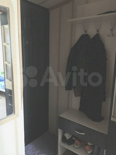 Доля в 2-к. квартире, 37,2 м², 1/2 эт.