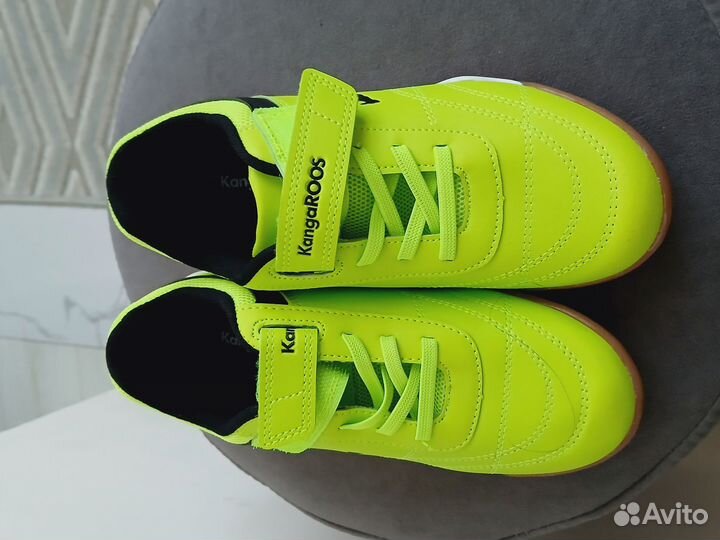 Кроссовки на мальчика