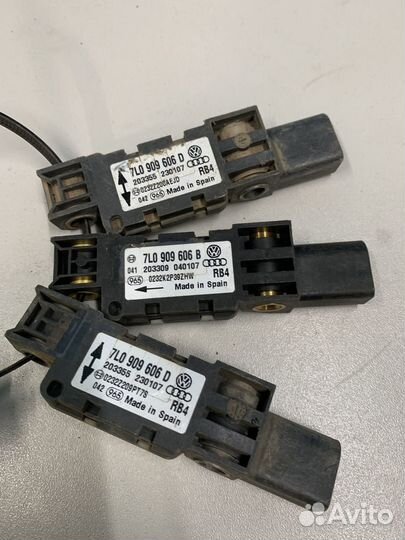 Датчик Airbag воздуха Volkswagen Touareg