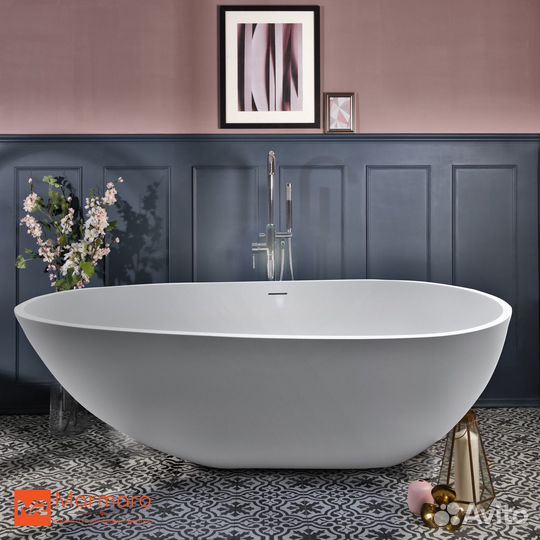 Ванна из литьевого мрамора отдельностоящая