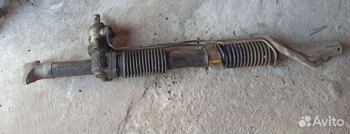 Рулевая рейка Audi 100