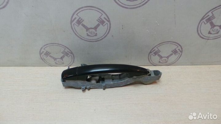 Ручка наружная передней правой двери передняя