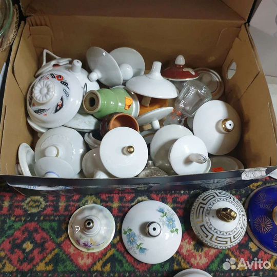 Крышки в ассортименте