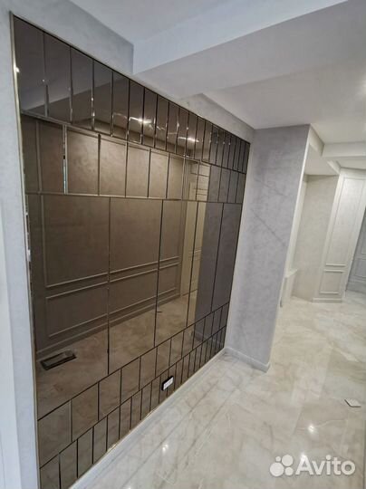 Зеркальное панно