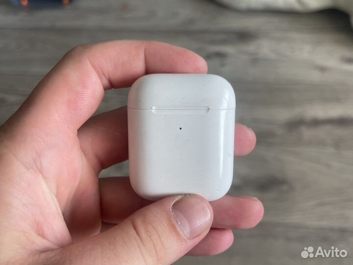 Беспроводные наушники apple airpods
