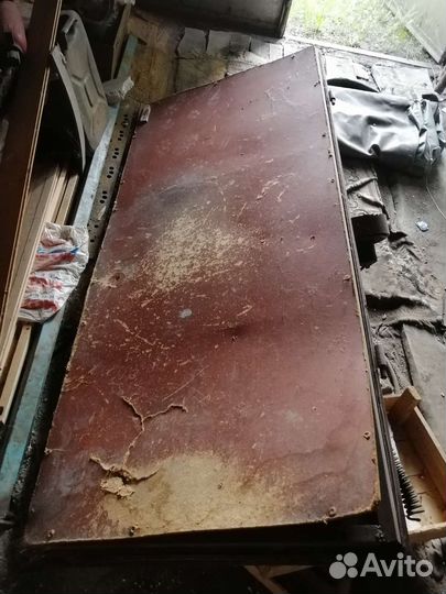 Дверь металлическая