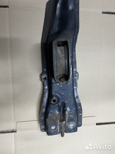 Балка продольная лыжа lancer 9