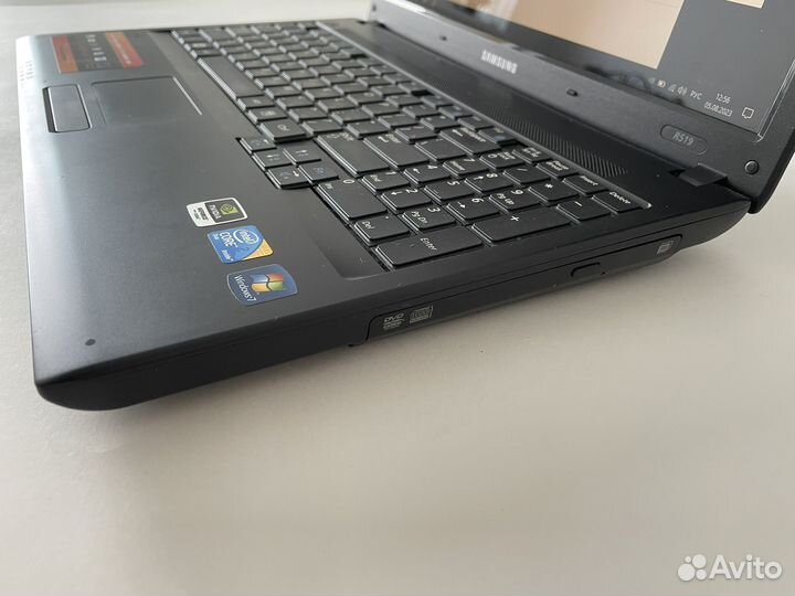 Офисный ноутбук Samsung Intel/4gb/ssd