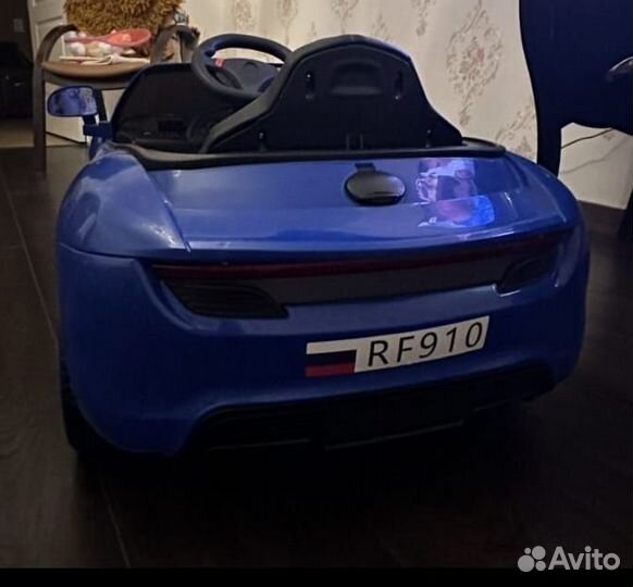 Детский электромобиль