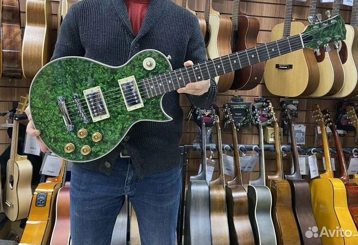 Электрогитара