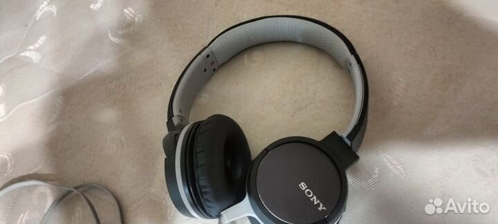 Наушники. Sony MDR-ZX660AP