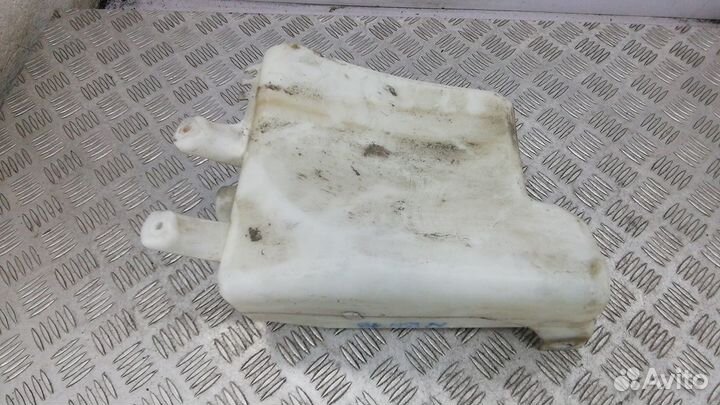 Бачок омывателя Ниссан Ноут E11