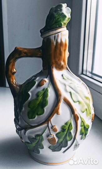 Фарфоровый графин штоф Дубок