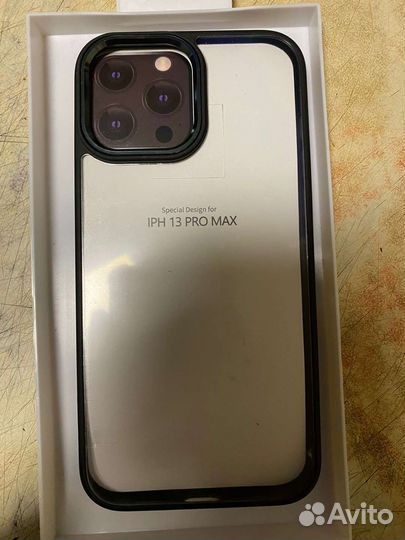 Чехол на iPhone 13 про