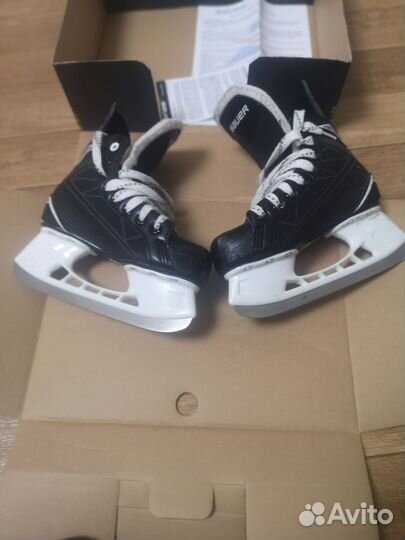 Коньки хоккейные детские