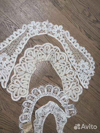 Воротнички кружевные