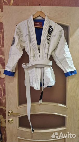 Кимоно для джиу джитсу, единоборств