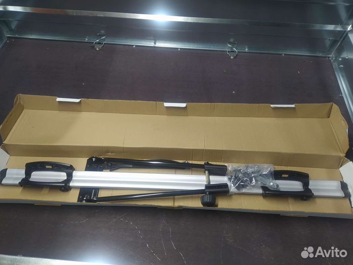 Велокрепление на крышу автомобиля