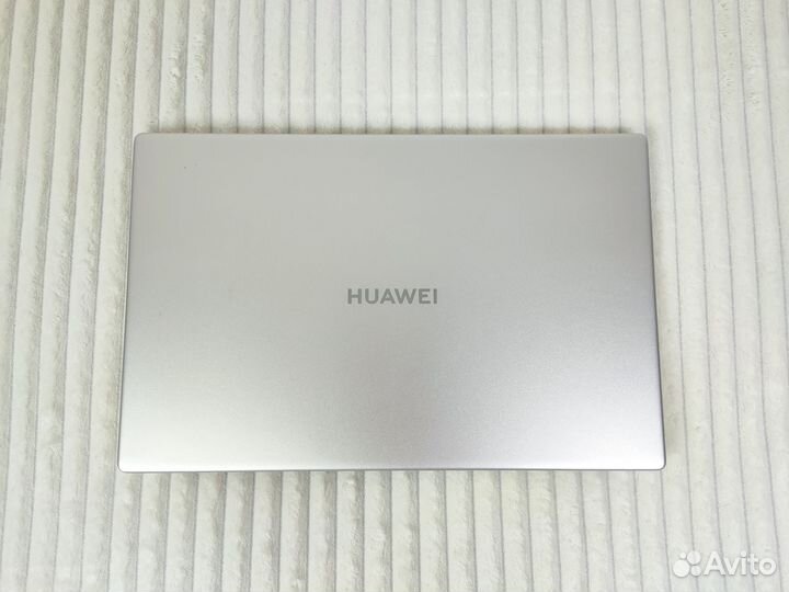 Ноутбук Huawei I5 1135G7 8/512