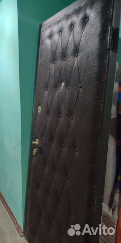Дверь входная металлическая бу