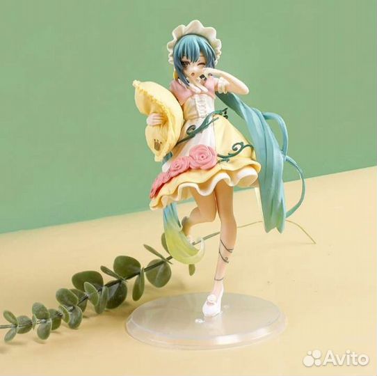 Аниме фигурка Хацунэ Мику Спящая Красавица