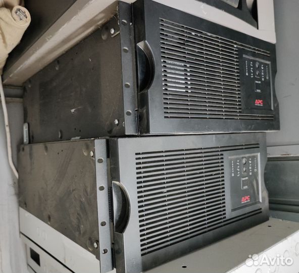 Ибп Источник Бесперебойного питания UPS APC 5000