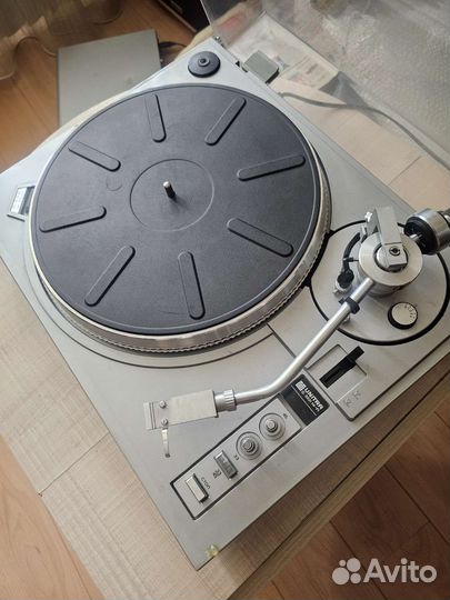 Проигрыватель винила арктур 006