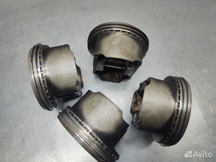 Поршень Subaru Legacy BG 1994 г.в