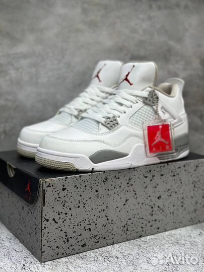 Кроссовки Nike Air Jordan 4 Retro 