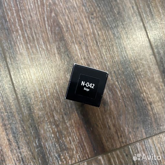 Устойчивое тональное средство Bobbi Brown