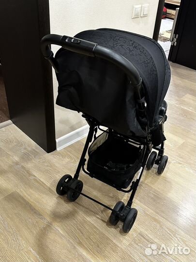 Прогулочная коляска Chicco ohlala3 универсал. 0+