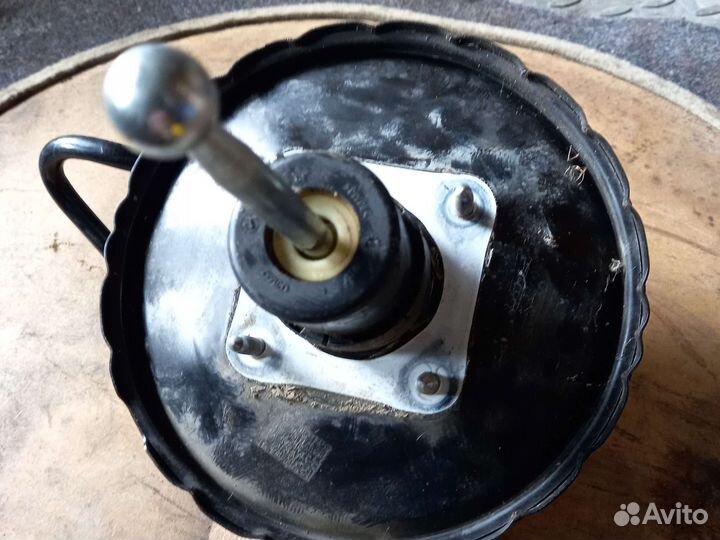 Вакуум тормозной skoda fabia 2