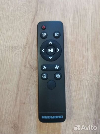 Пульт ду робот пылесос Redmond RV-R650S