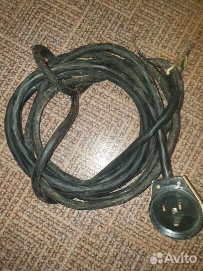 Шнур с вилкой и регуляторы для плиты