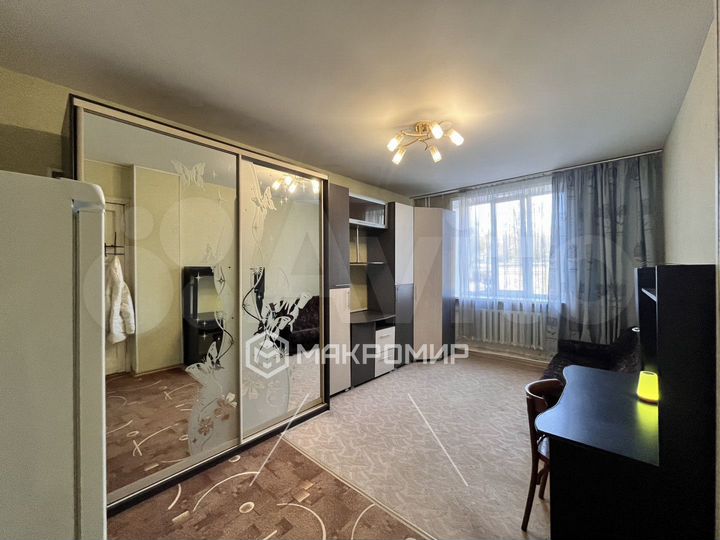 Комната 19 м² в 3-к., 2/4 эт.