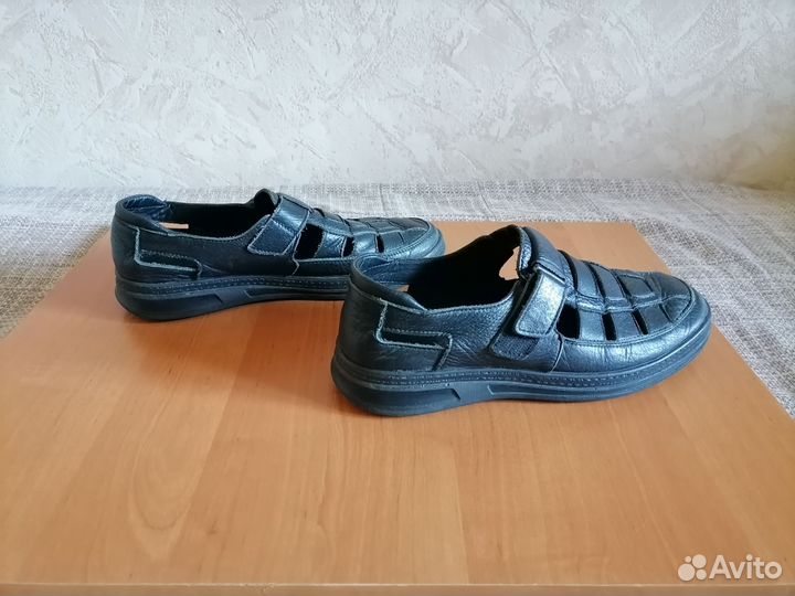 Школьные сандалии (туфли)