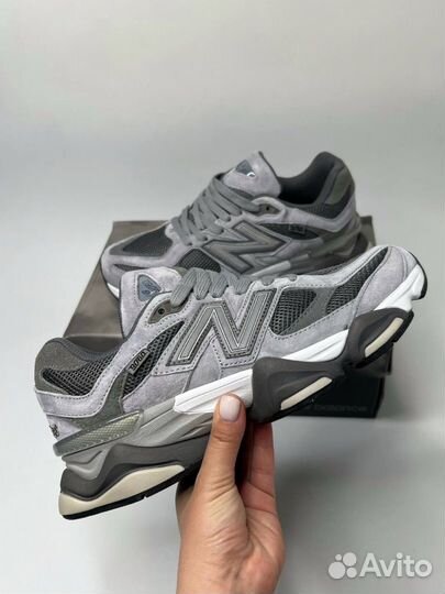 New balancE 9060