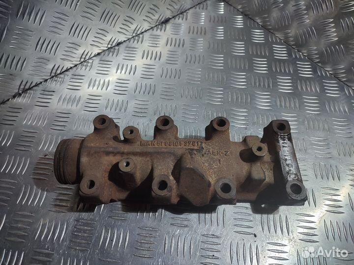 Выпускной коллектор (часть) MAN 51081013781