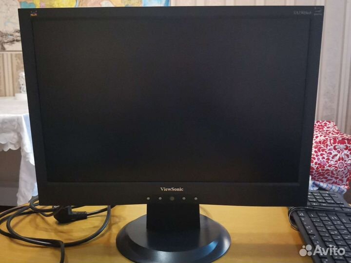 Монитор Viewsonic