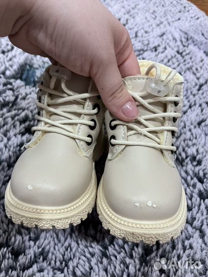 Ботинки детские 22