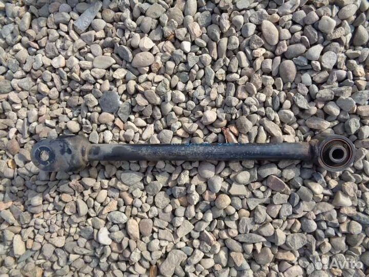 Тяга продольная задняя Toyota Altezza GXE10 1G-FE