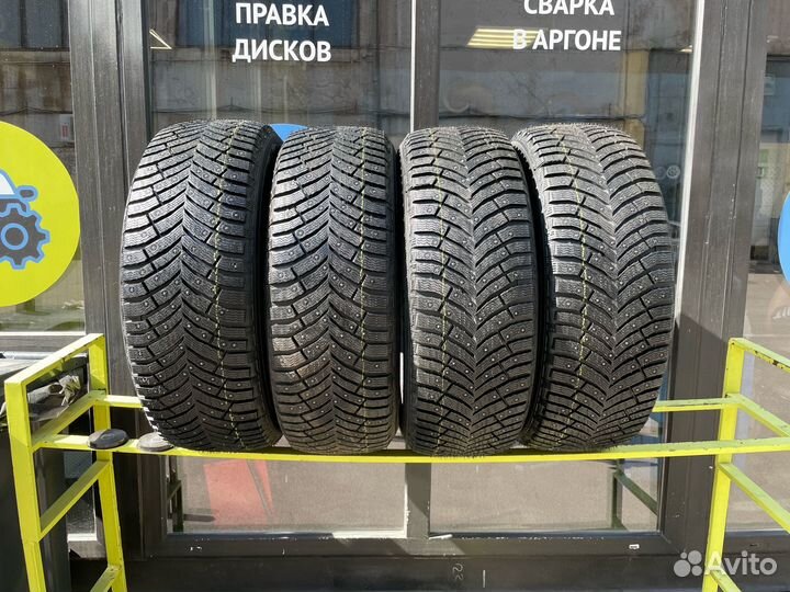 Michelin X-Ice North 4 225/60 R18 104T