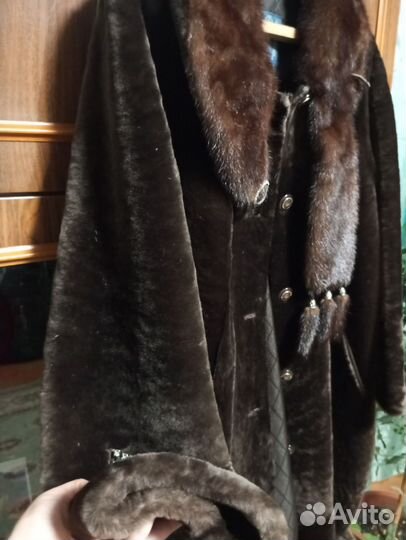 Шуба мутоновая 50 52 новая