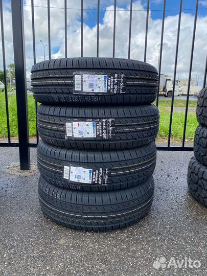 Royal Black Royal Sport 235/65 R18