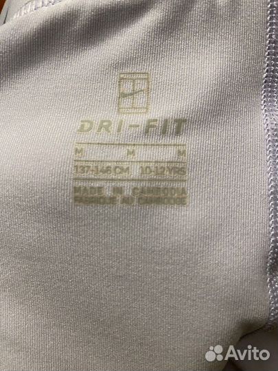 Детский теннисный костюм Nike