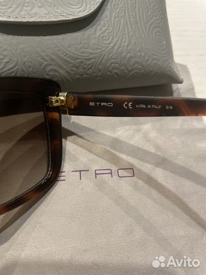 Солнцезащитные очки Etro
